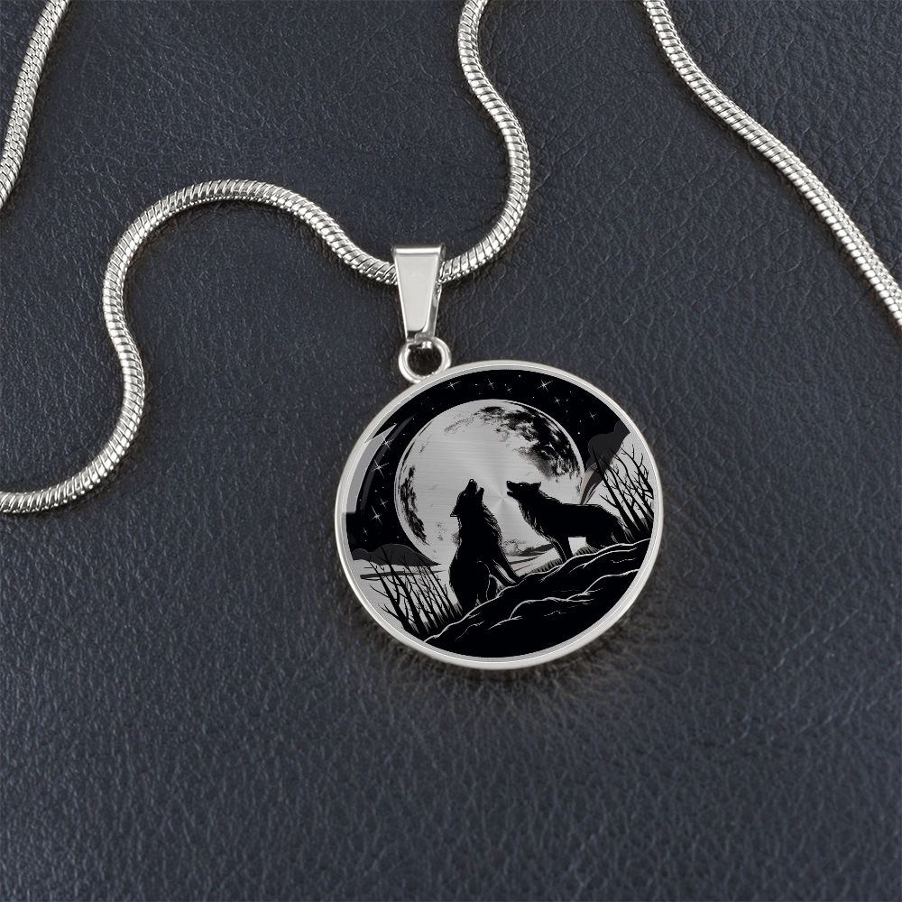 Howling Wolves Necklace – Wolf Pack Pendant Jewelry