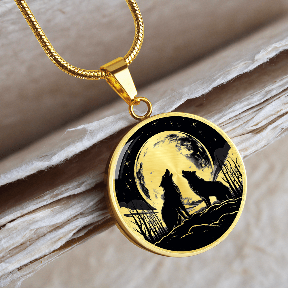 Howling Wolves Necklace – Wolf Pack Pendant Jewelry